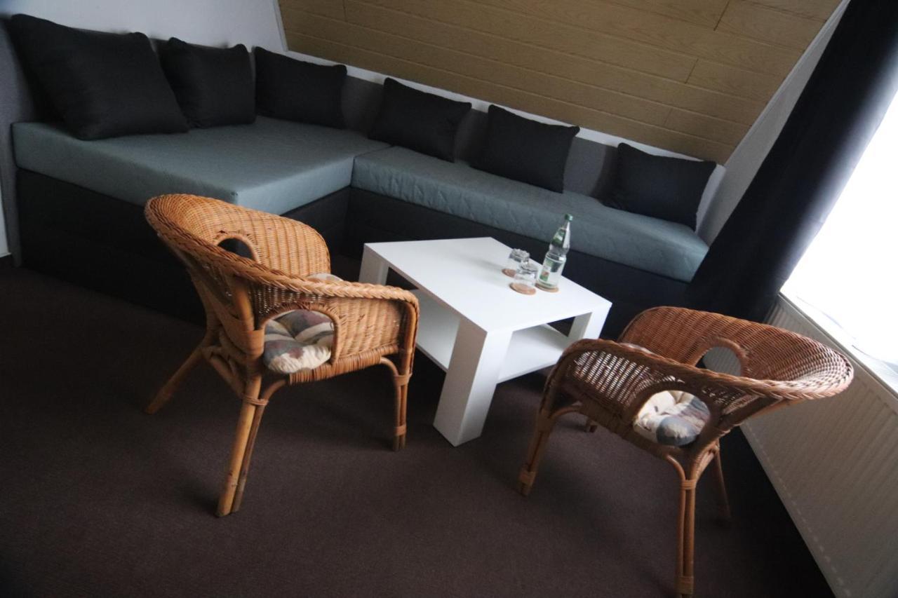 Ruhige Wohnung Mit Terrasse Nur 5 Minuten Zur Mueritz Marienfelde Kültér fotó
